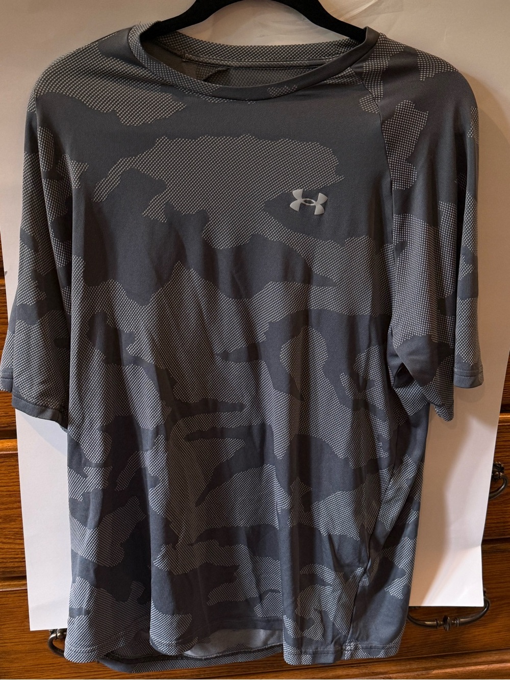 Under Armour Men’s Gray Camouflage Short Sleeve Performance Tee